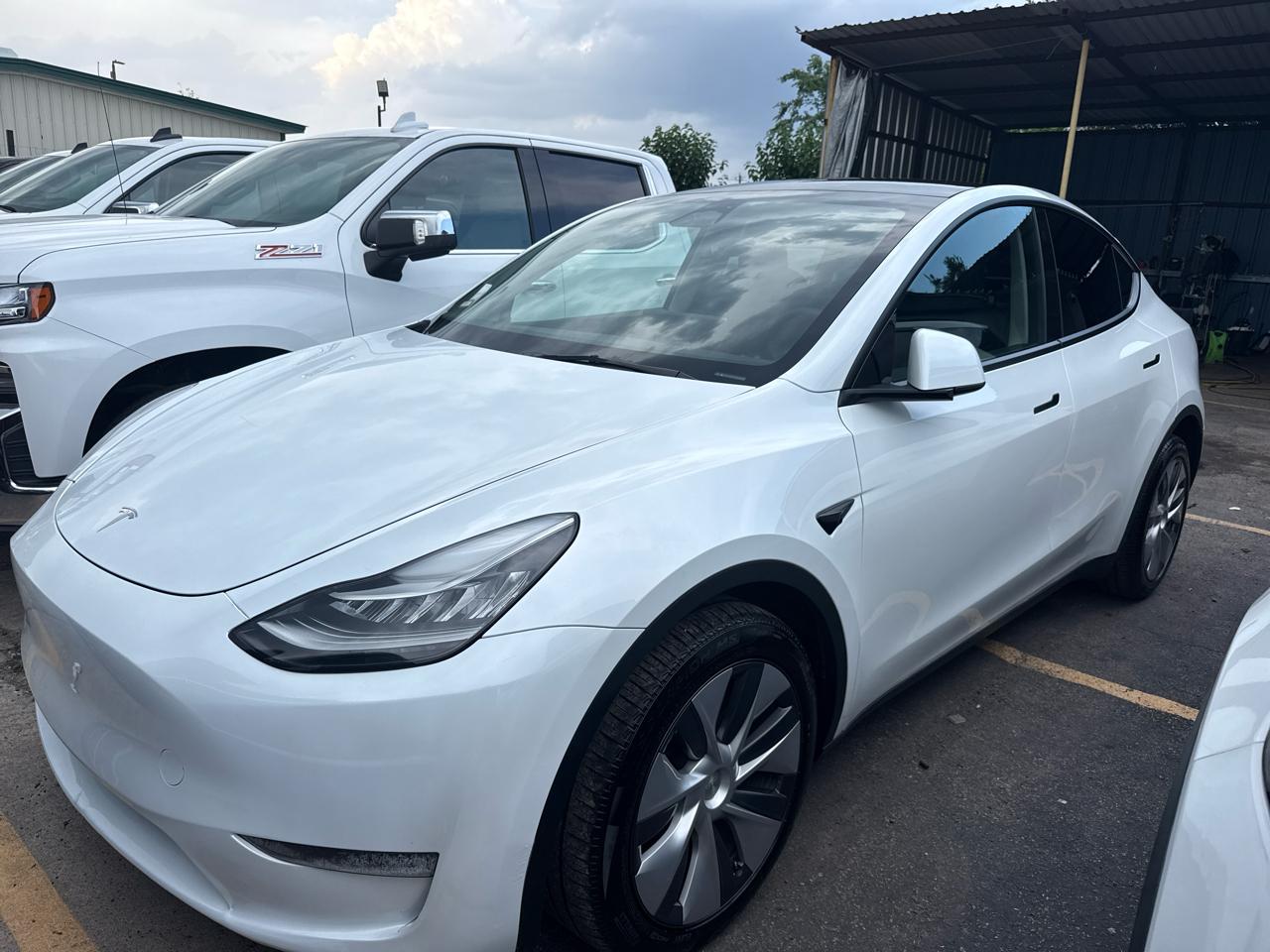 Tesla Model Y Long Range AWD 2023