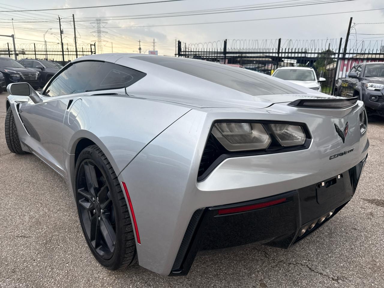 Chevrolet Corvette 2dr Stingray Cpe w/1LT 2018