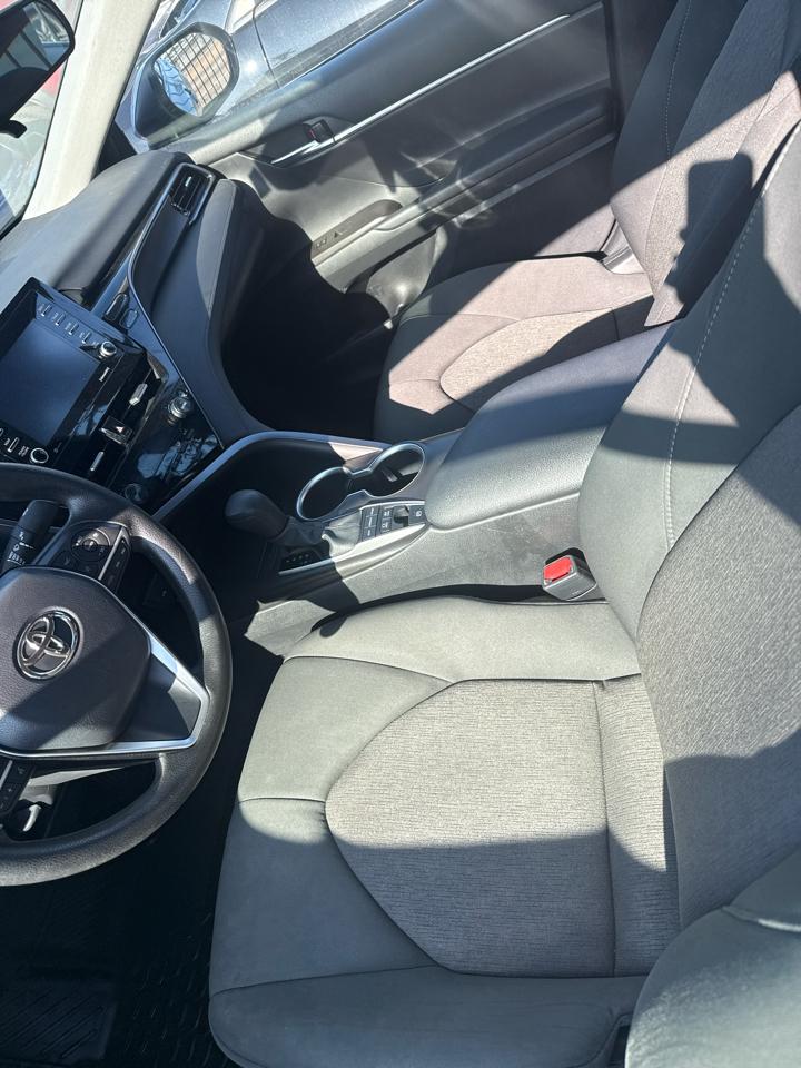 Toyota Camry Hybrid LE CVT (Natl) 2023