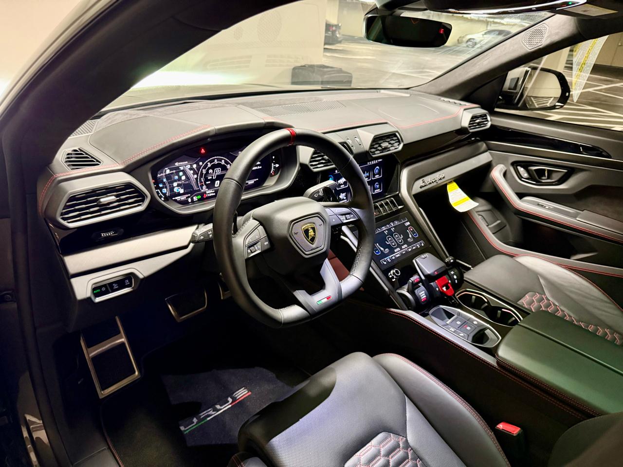 Lamborghini Urus S AWD 2024