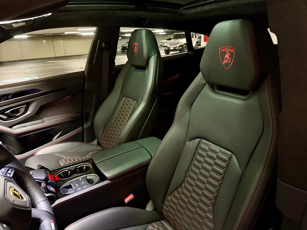 Lamborghini Urus S AWD 2024