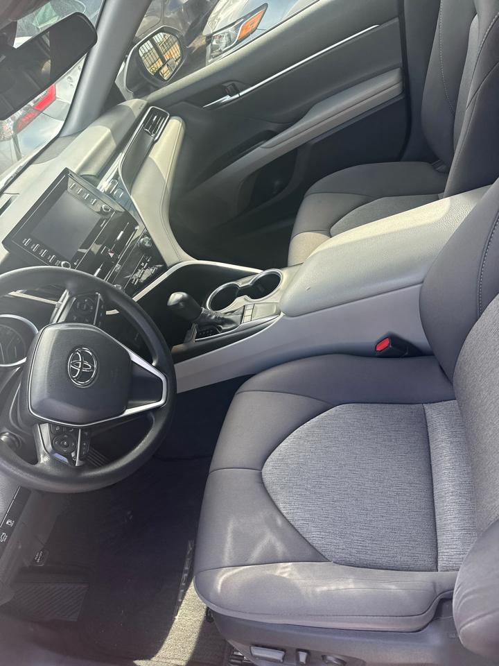 Toyota Camry LE Auto (Natl) 2022