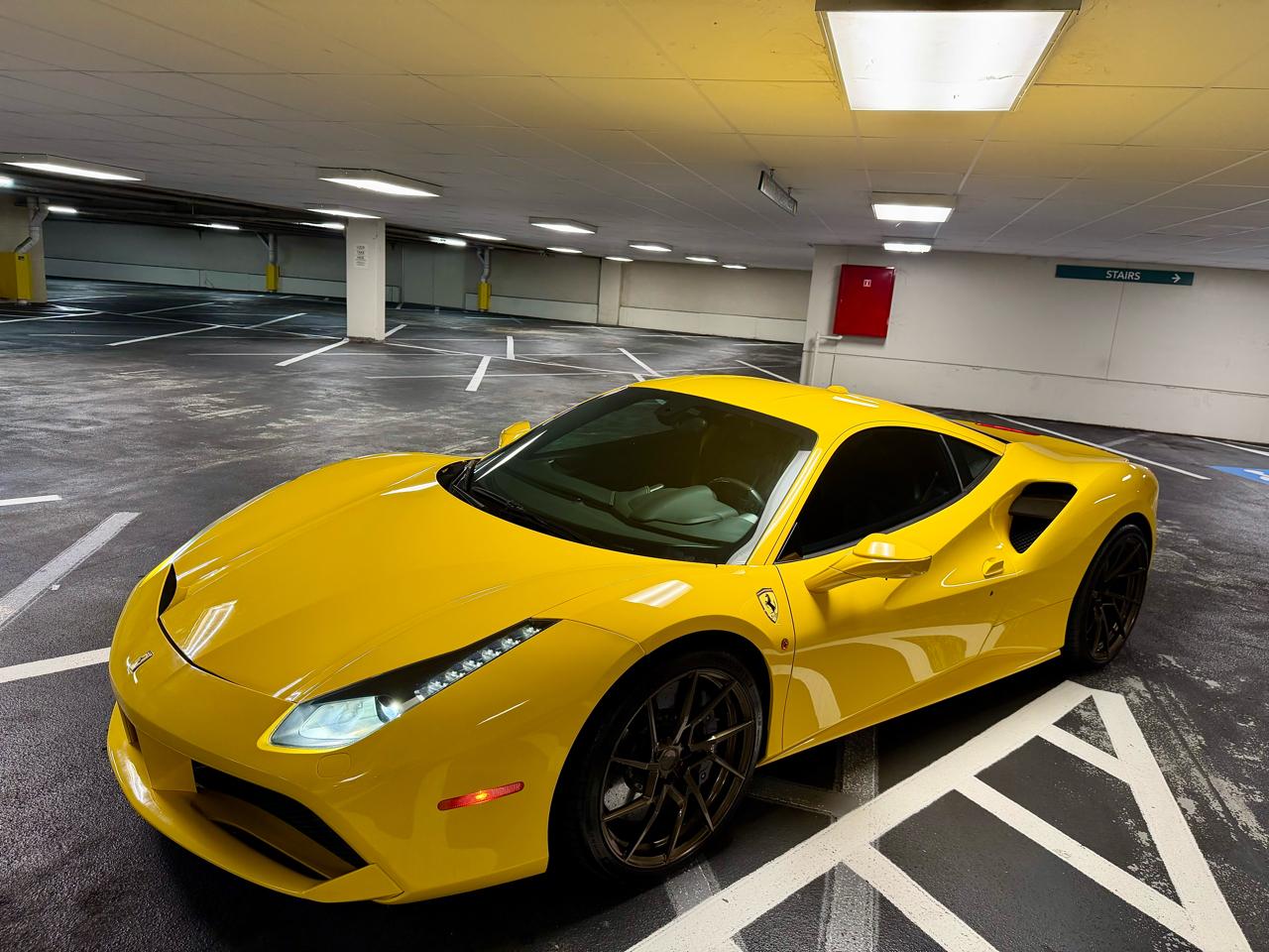 Ferrari 488 GTB 2dr Cpe 2016