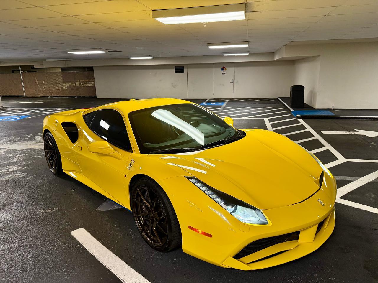 Ferrari 488 GTB 2dr Cpe 2016