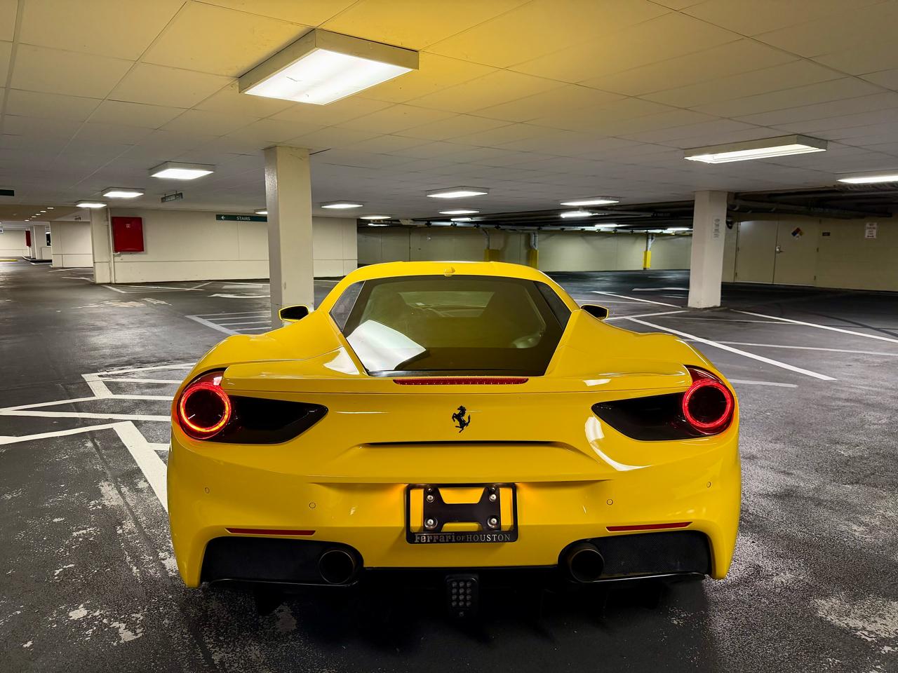 Ferrari 488 GTB 2dr Cpe 2016