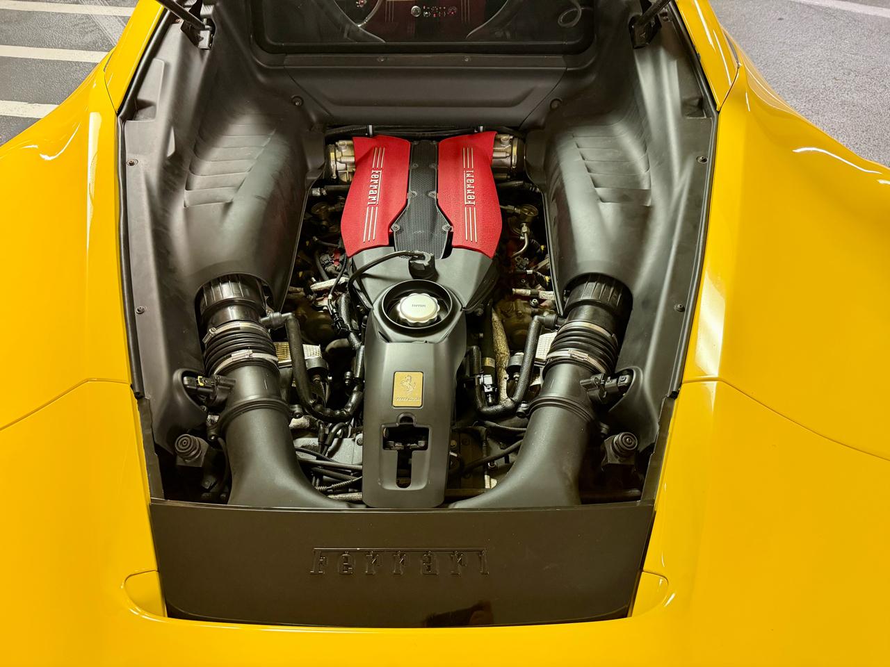 Ferrari 488 GTB 2dr Cpe 2016