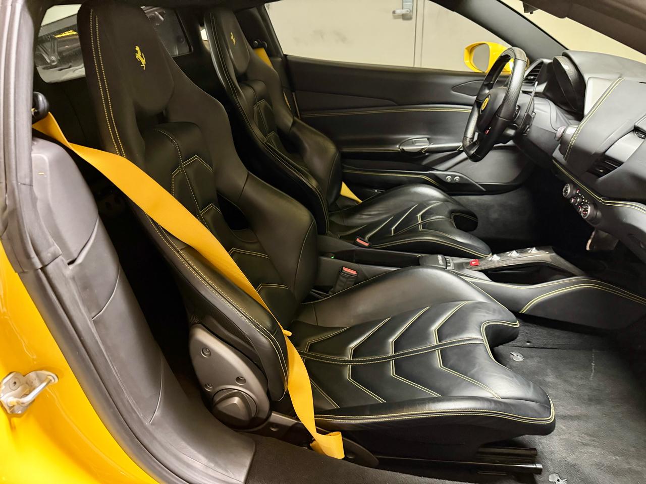 Ferrari 488 GTB 2dr Cpe 2016