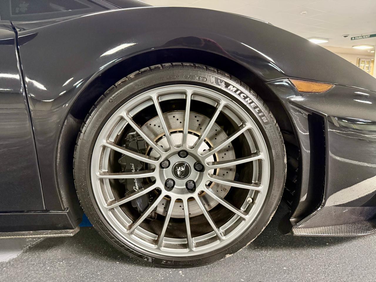 Lamborghini Gallardo 2dr Cpe Superleggera 2008