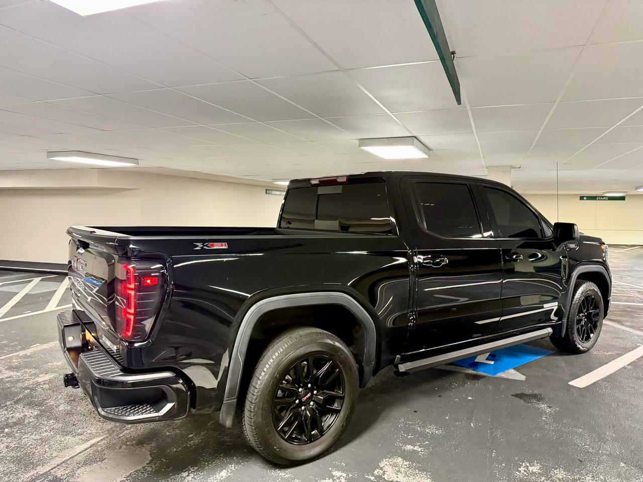 GMC Sierra 1500 4WD Crew Cab 147" Elevation w/3SB 2023