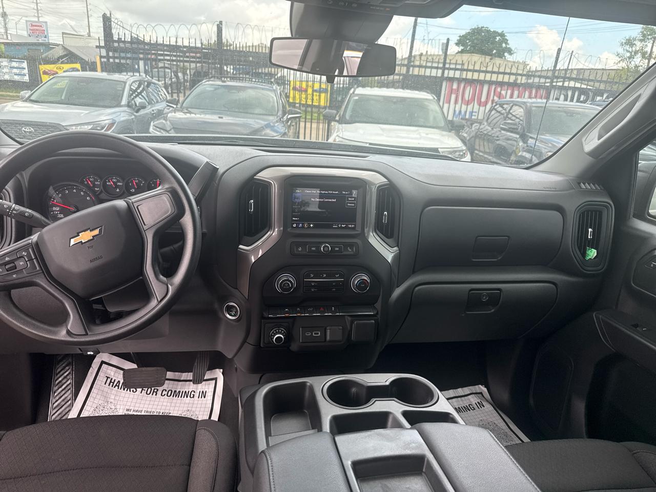 Chevrolet Silverado 1500 4WD Crew Cab 147" Custom 2025