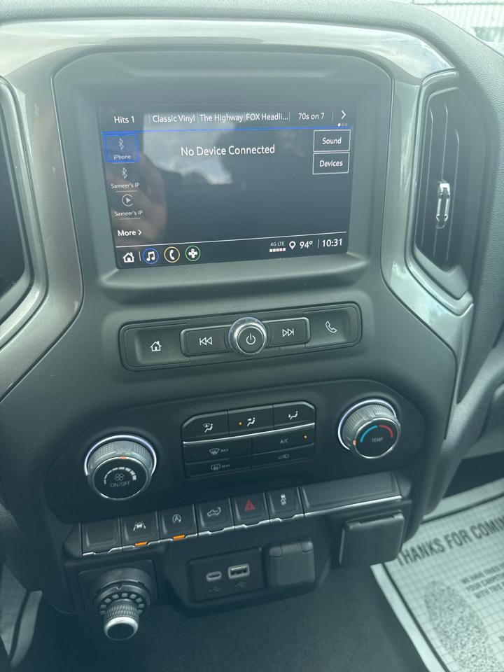 Chevrolet Silverado 1500 4WD Crew Cab 147" Custom 2025
