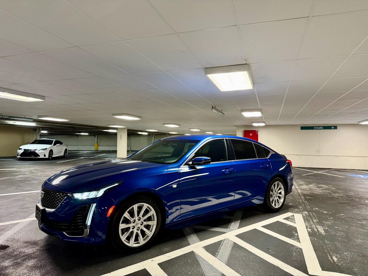 Cadillac CT5 4dr Sdn Luxury 2023