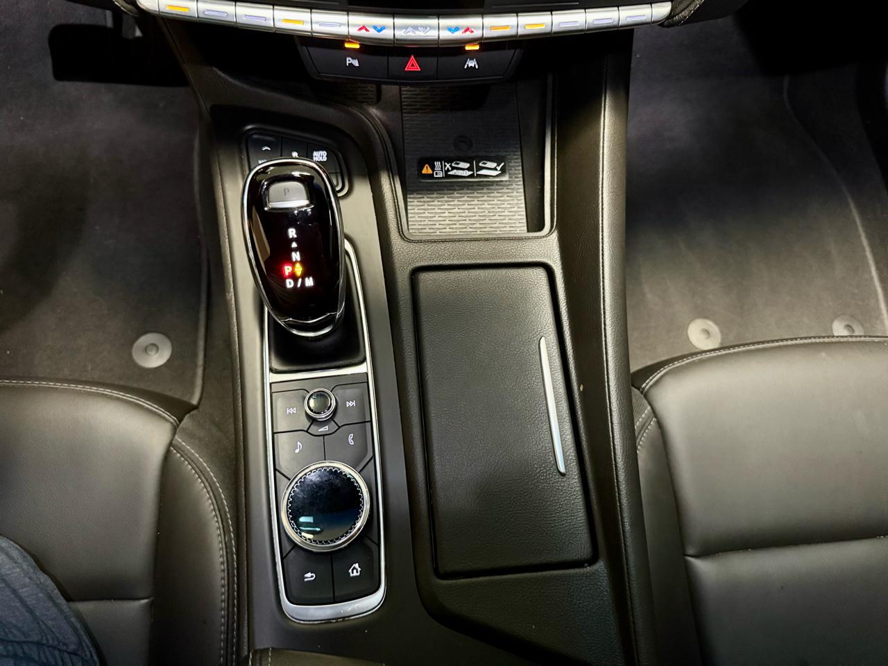 Cadillac CT5 4dr Sdn Luxury 2023