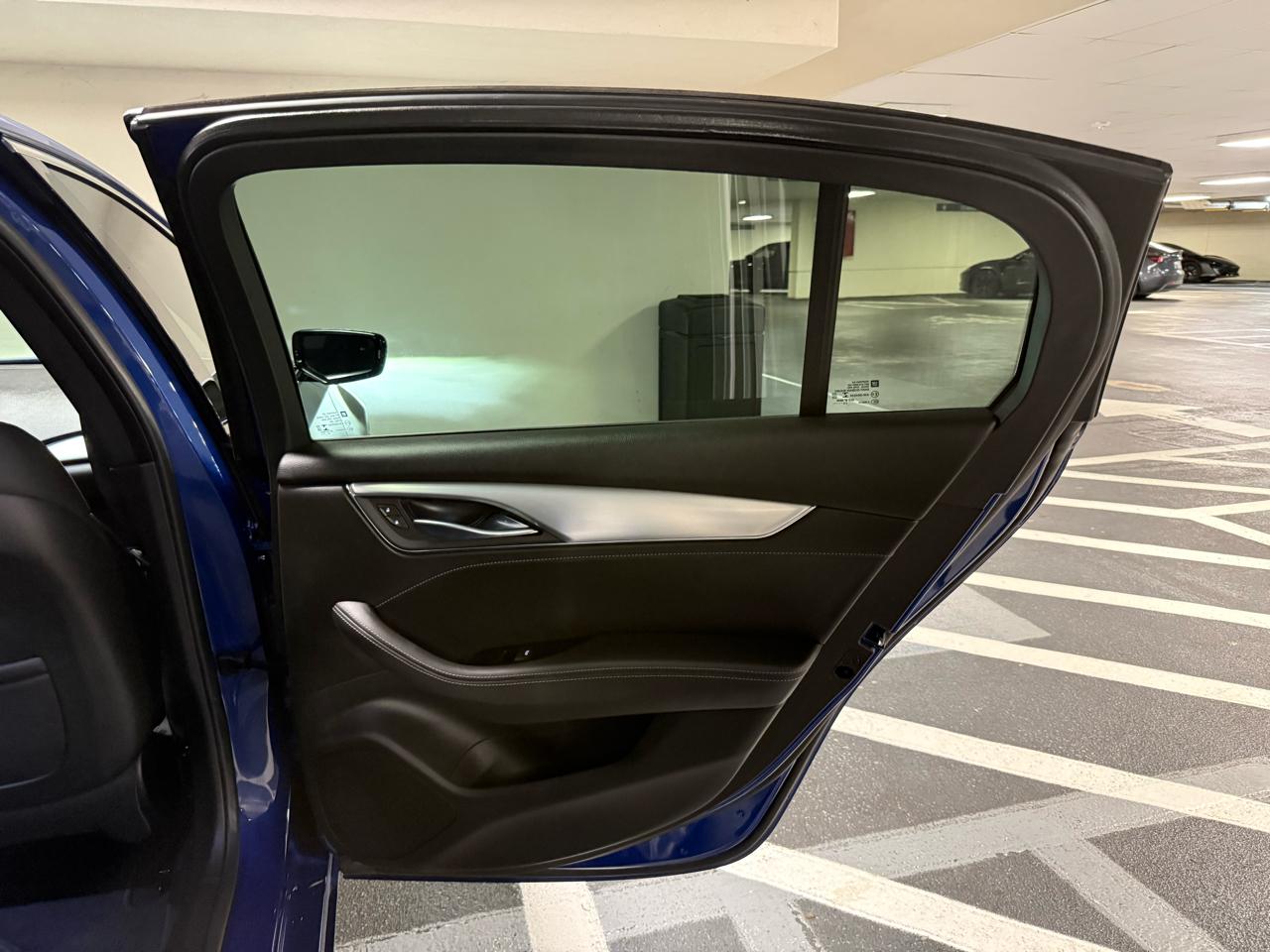 Cadillac CT5 4dr Sdn Luxury 2023