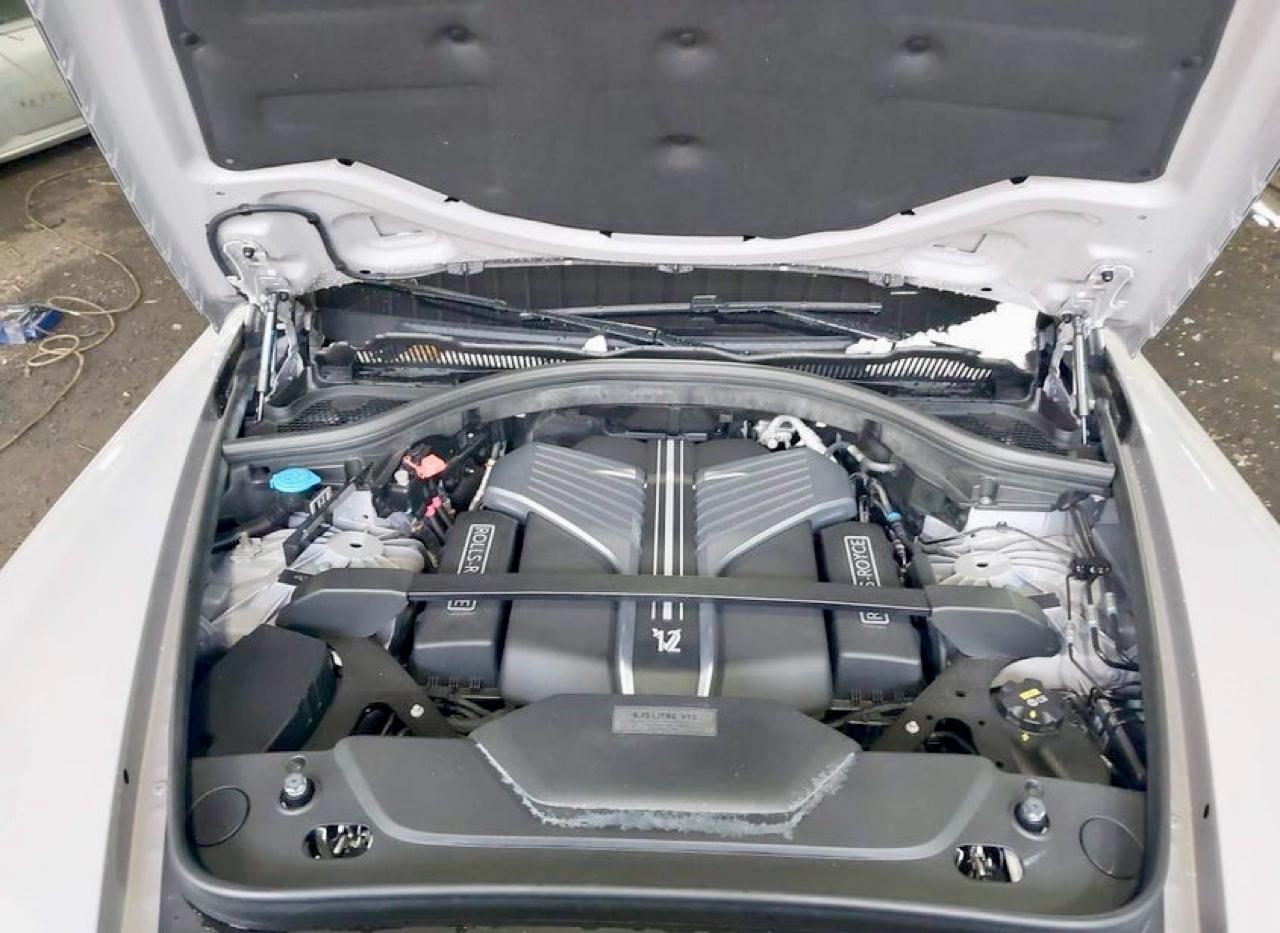 Rolls-Royce Cullinan Black Badge Sport Utility 2022