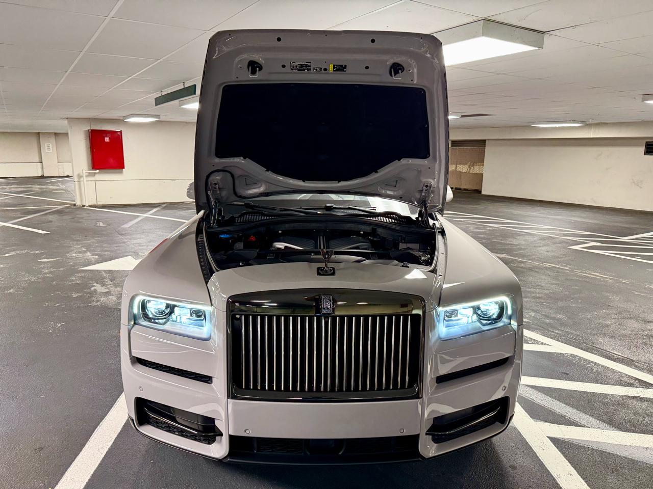 Rolls-Royce Cullinan Black Badge Sport Utility 2022