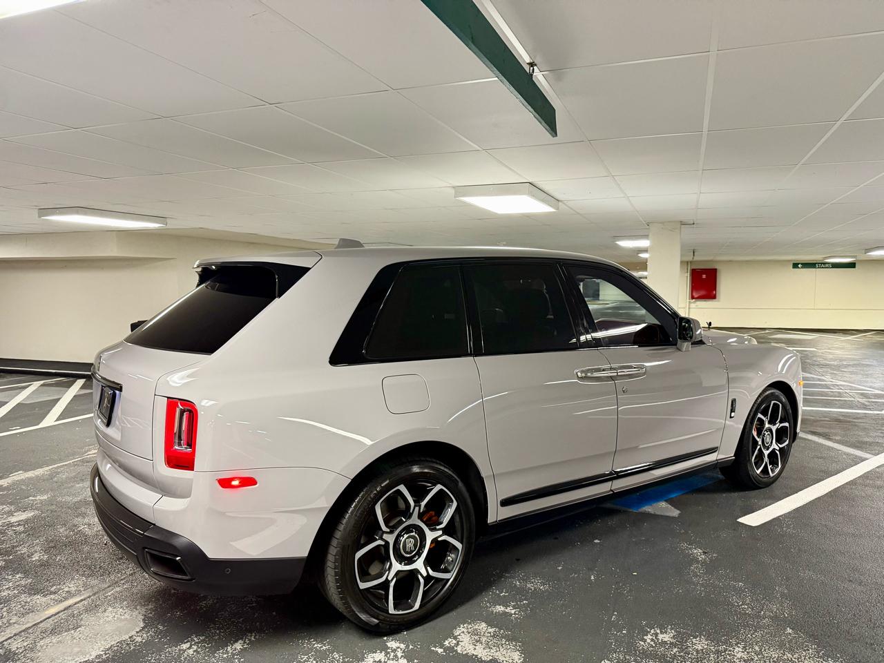 Rolls-Royce Cullinan Black Badge Sport Utility 2022