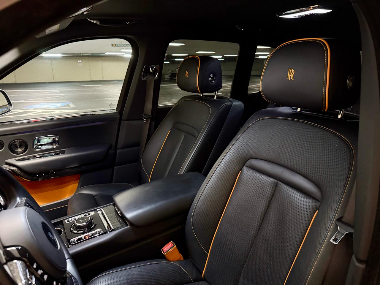 Rolls-Royce Cullinan Black Badge Sport Utility 2022