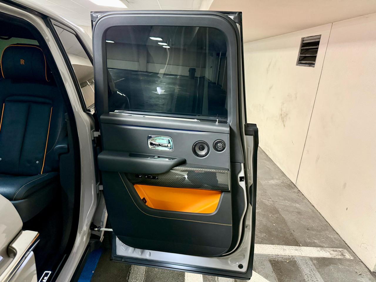 Rolls-Royce Cullinan Black Badge Sport Utility 2022