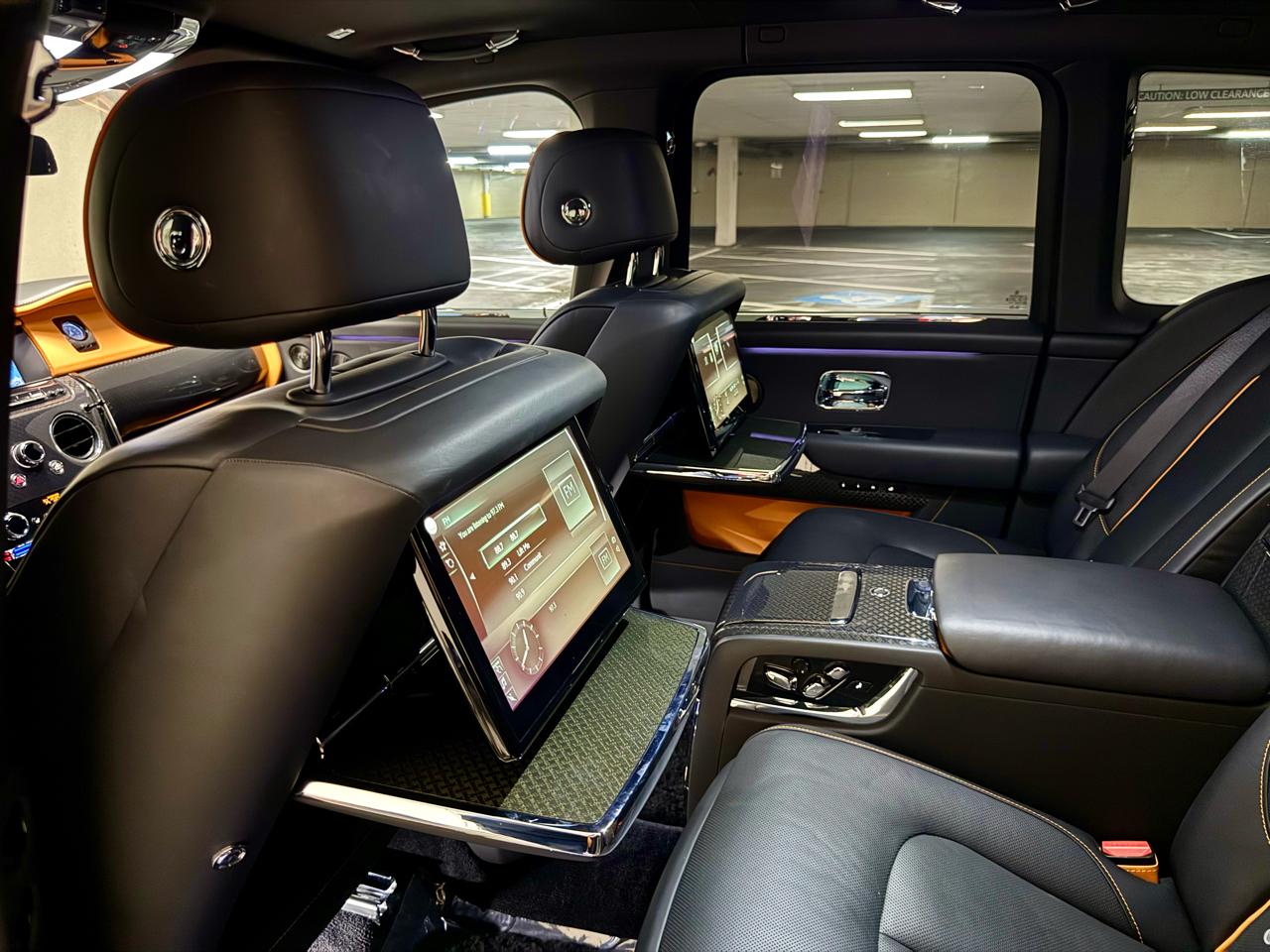 Rolls-Royce Cullinan Black Badge Sport Utility 2022