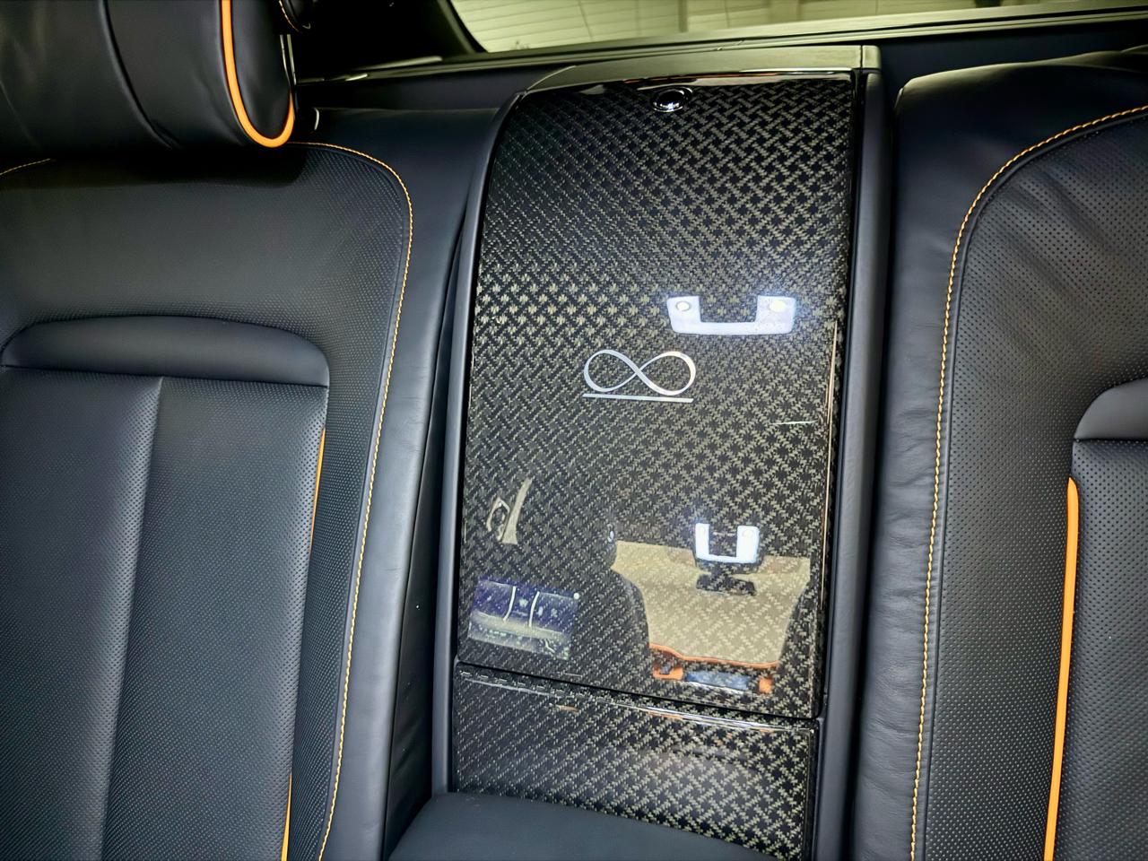 Rolls-Royce Cullinan Black Badge Sport Utility 2022