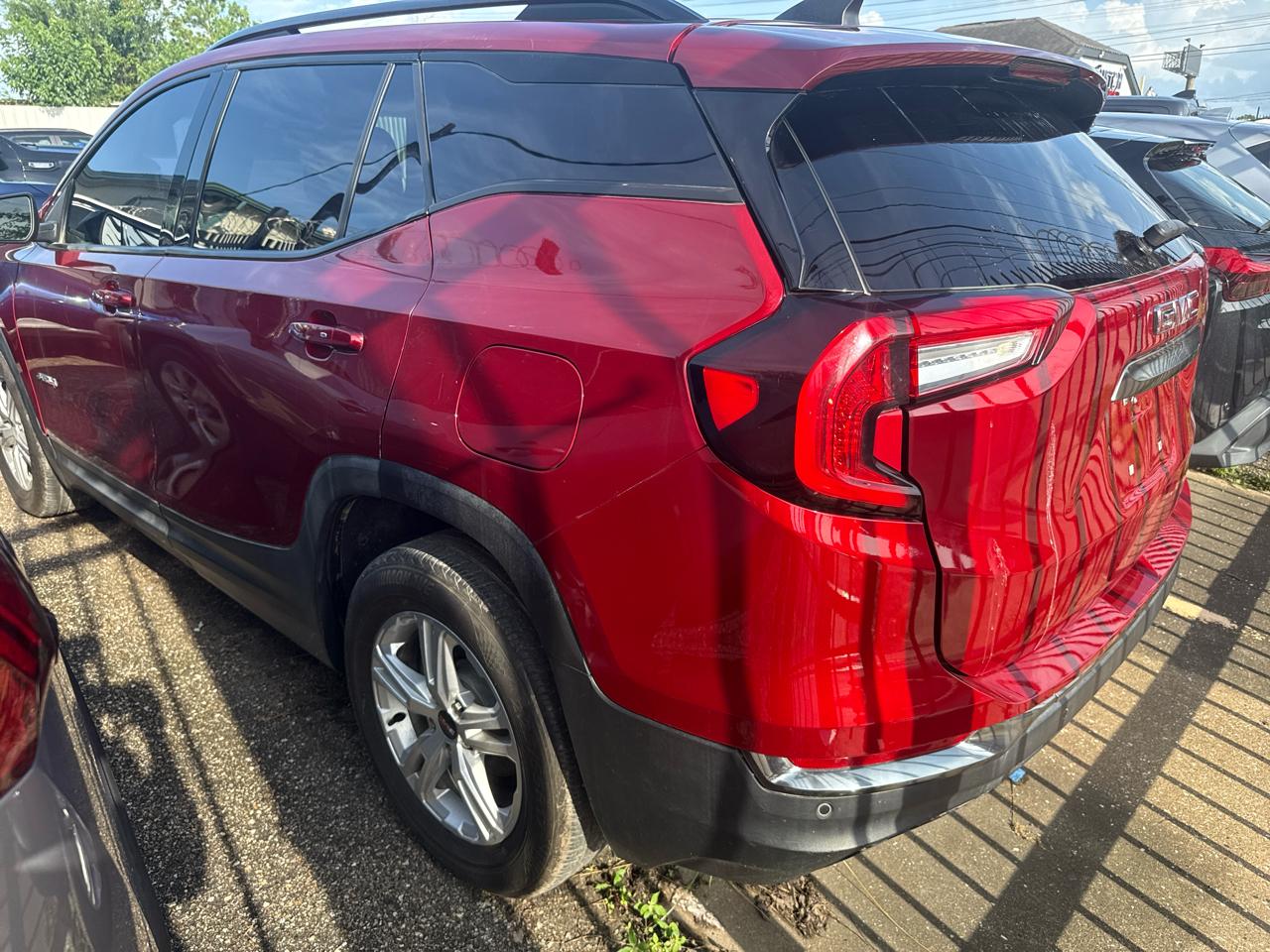 GMC Terrain AWD 4dr AT4 2024