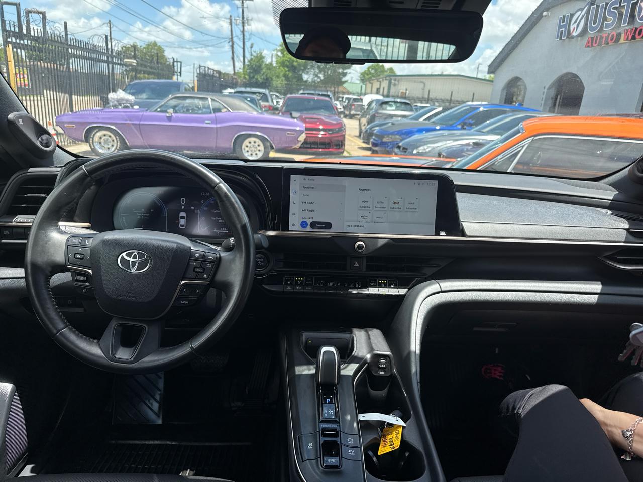 Toyota Crown Limited AWD (Natl) 2023