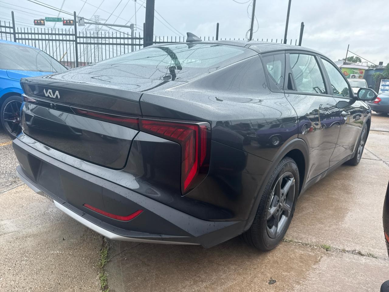 Kia K4 LXS Sedan 2026