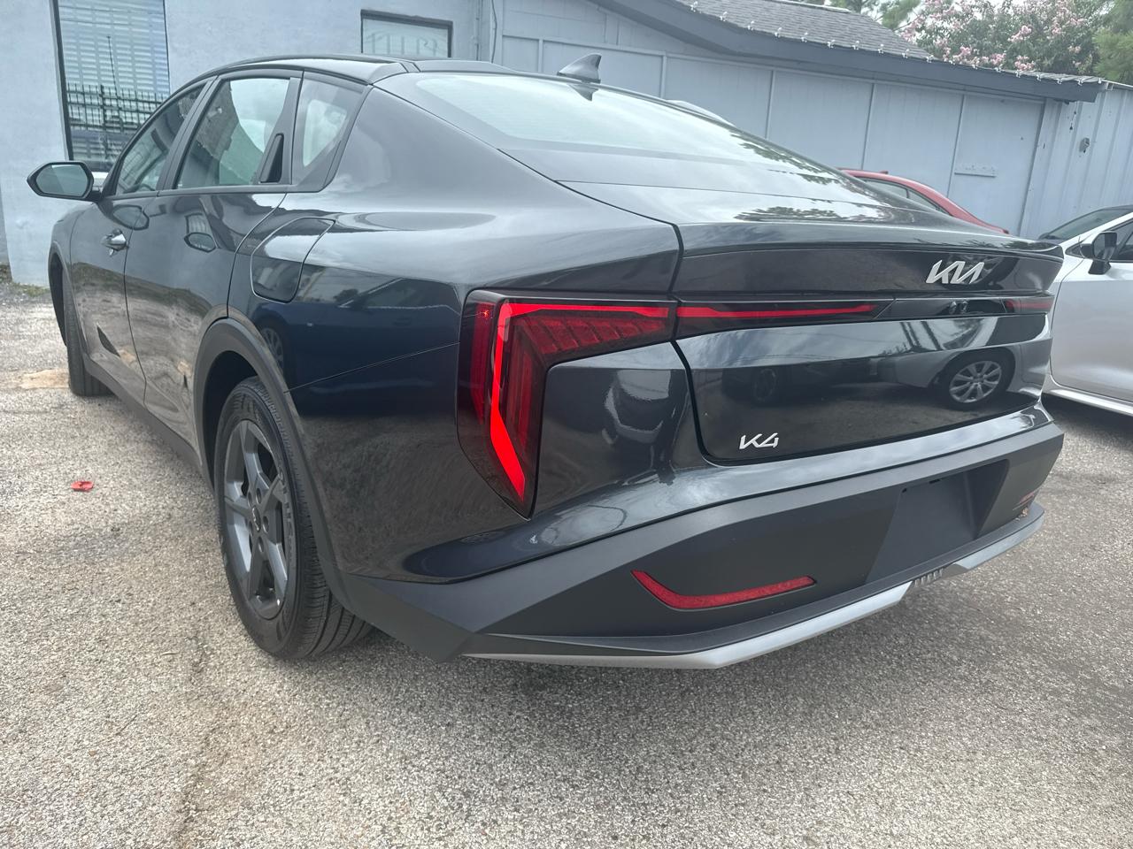 Kia K4 LXS Sedan 2026