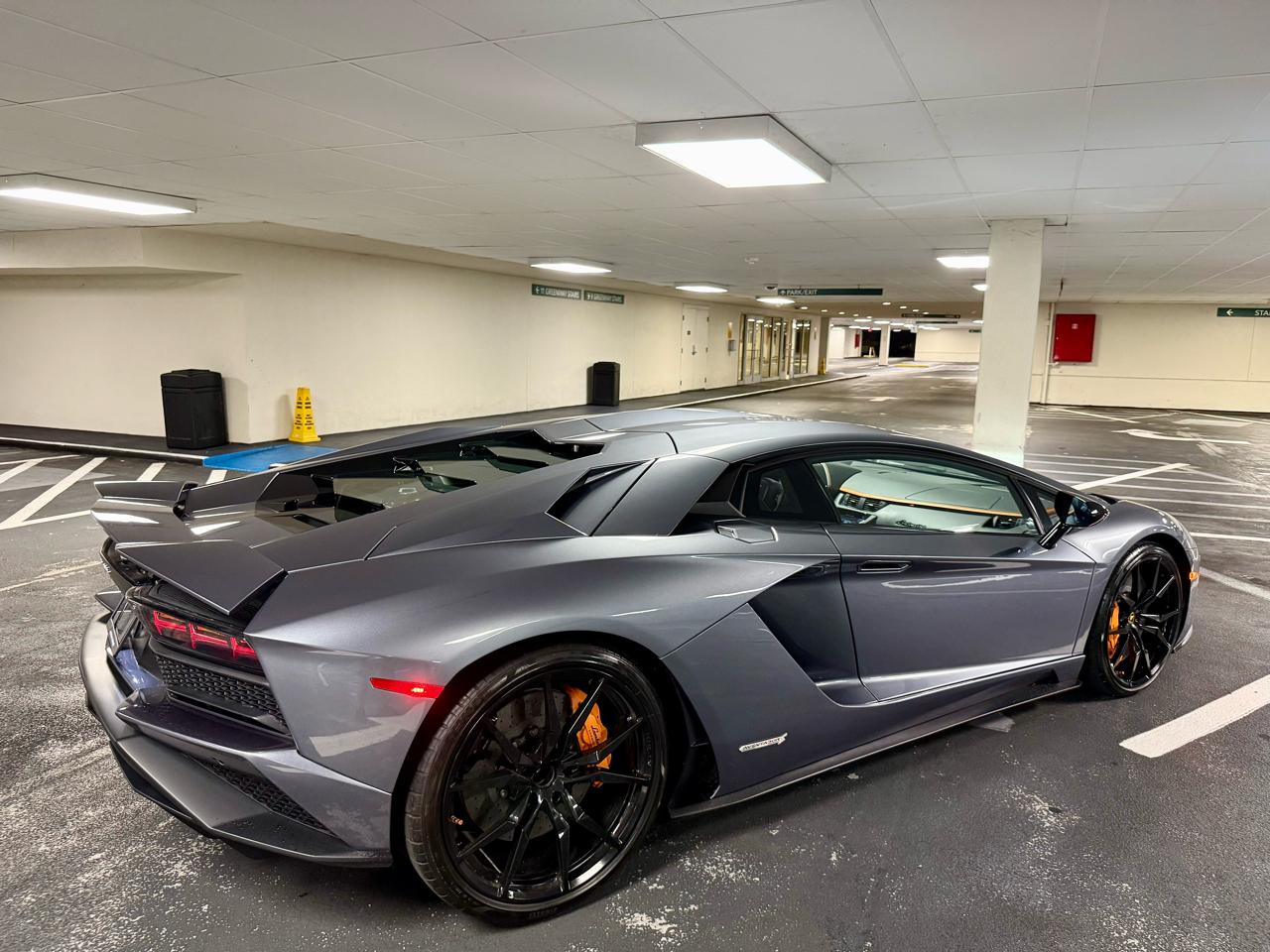 Lamborghini Aventador S Coupe 2018
