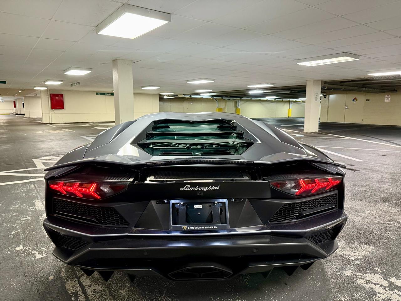 Lamborghini Aventador S Coupe 2018