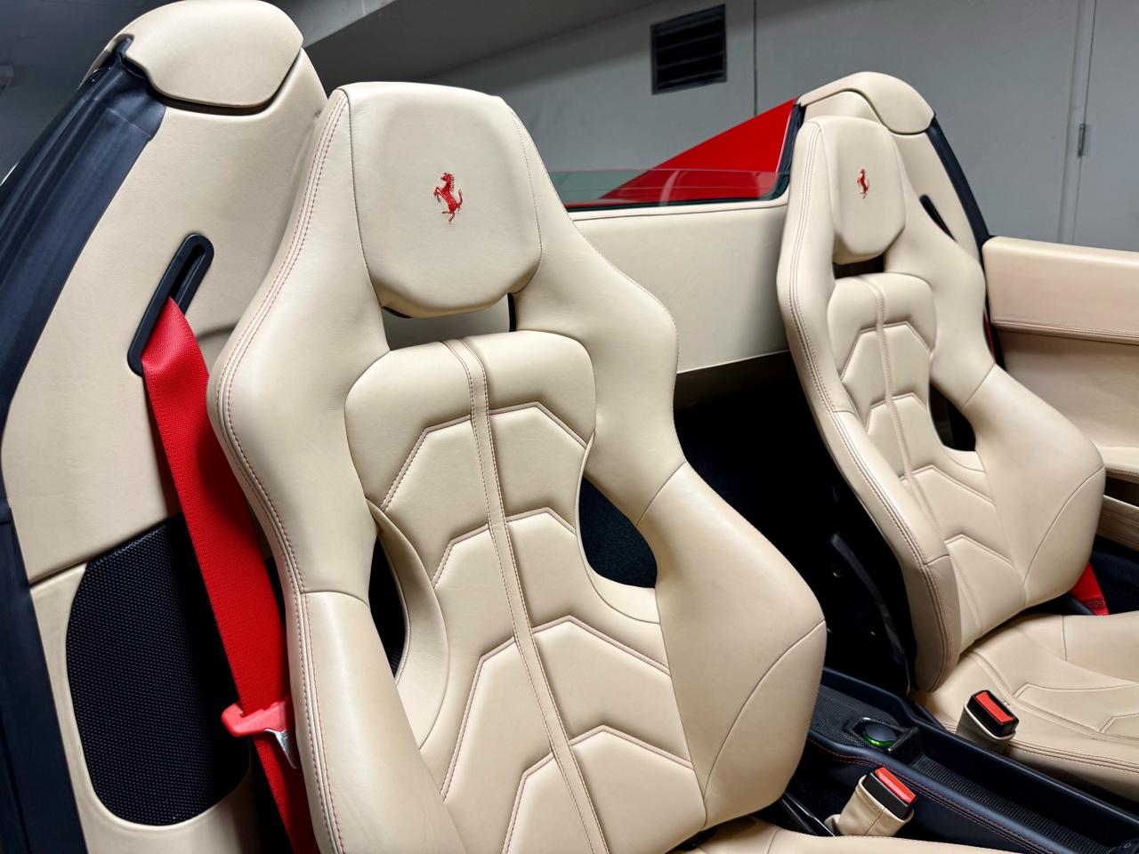 Ferrari 458 Italia 2dr Conv 2015