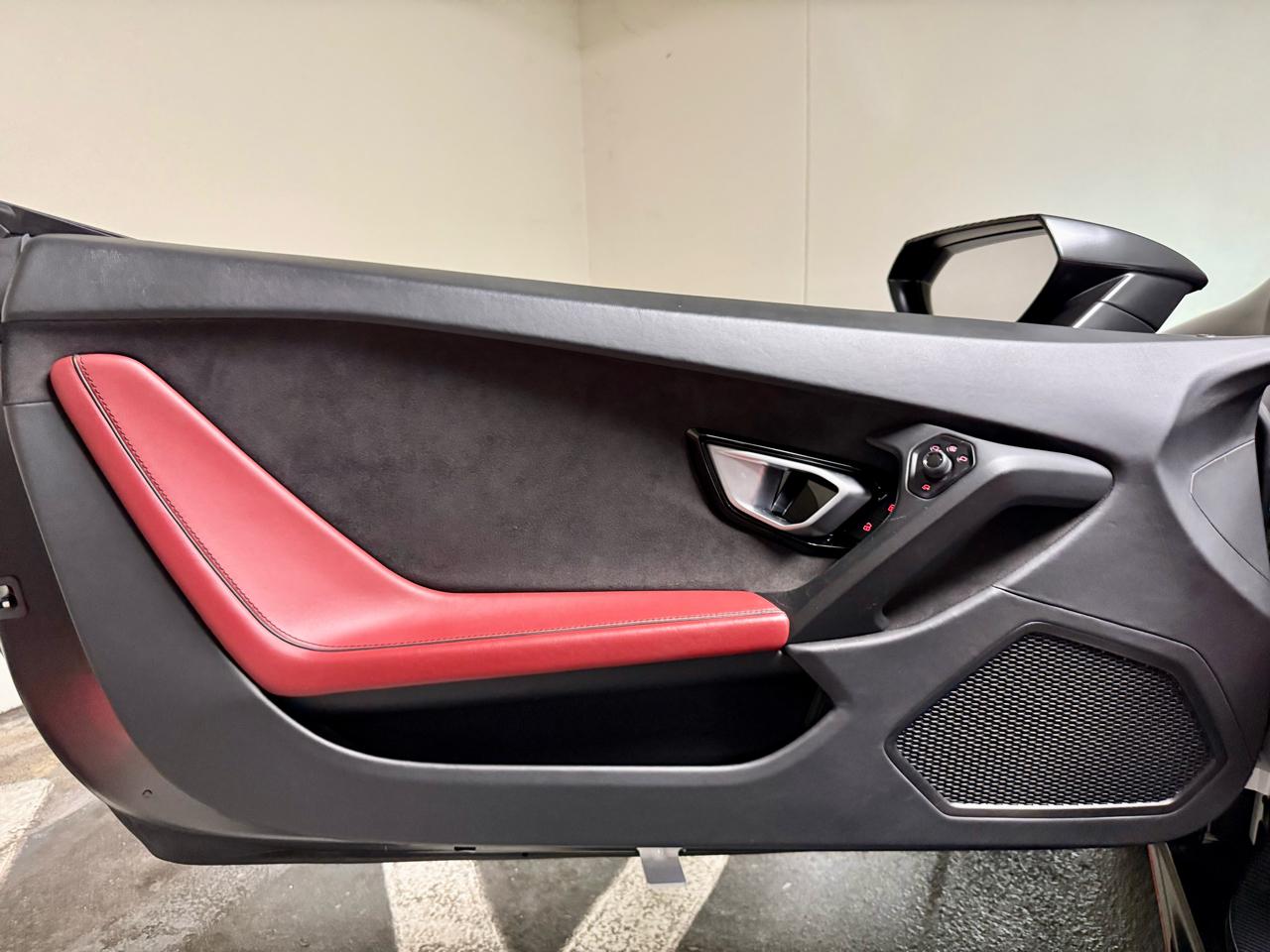 Lamborghini Huracan EVO Spyder AWD 2020