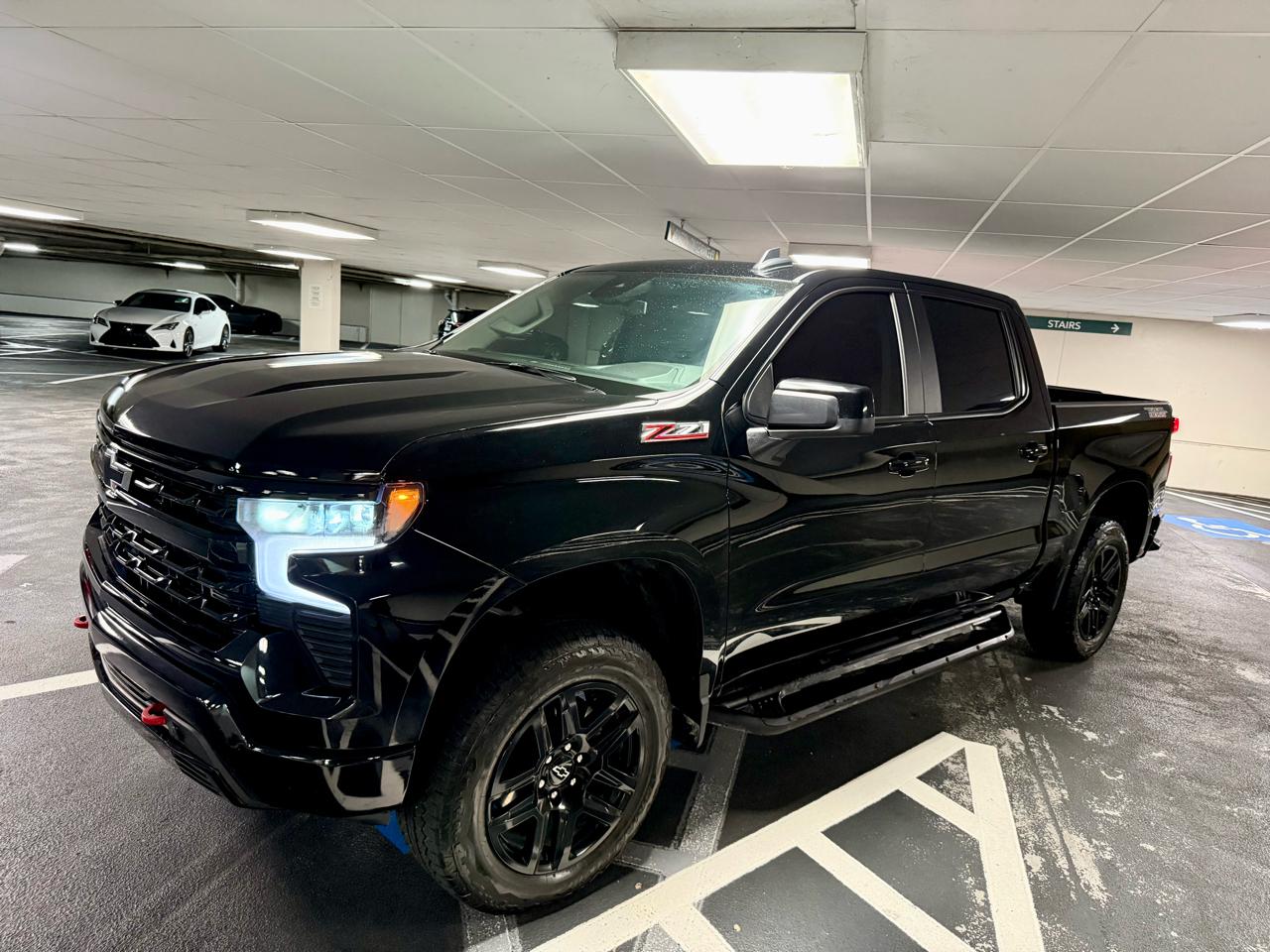 Chevrolet Silverado 1500 4WD Crew Cab 147" LT Trail Boss 2025