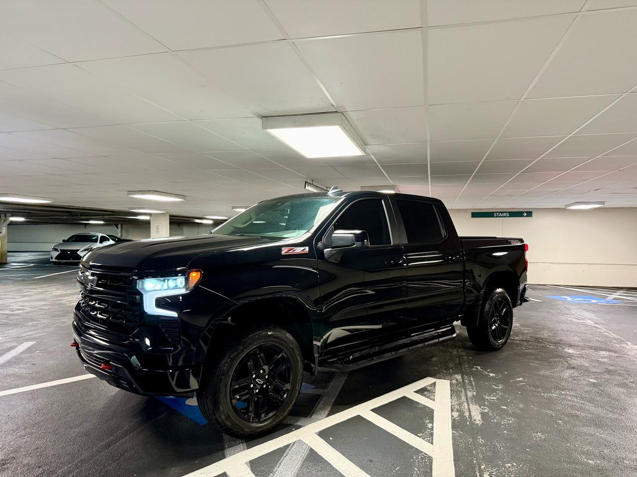 Chevrolet Silverado 1500 4WD Crew Cab 147" LT Trail Boss 2025