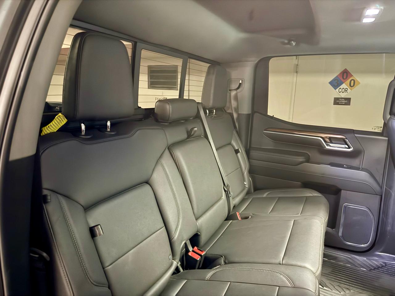Chevrolet Silverado 1500 4WD Crew Cab 147" LT Trail Boss 2025