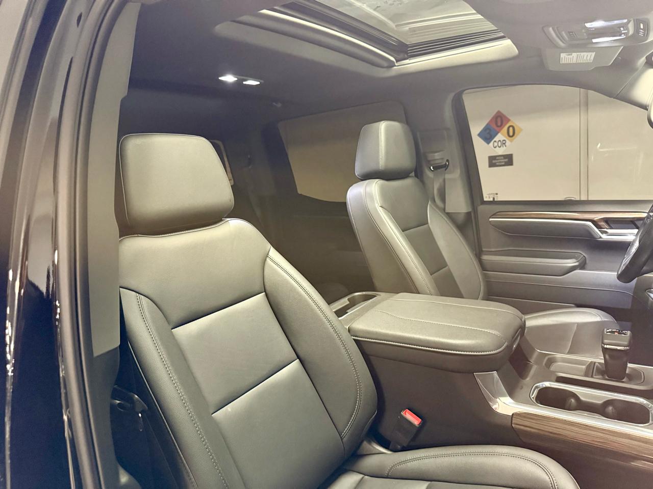 Chevrolet Silverado 1500 4WD Crew Cab 147" LT Trail Boss 2025