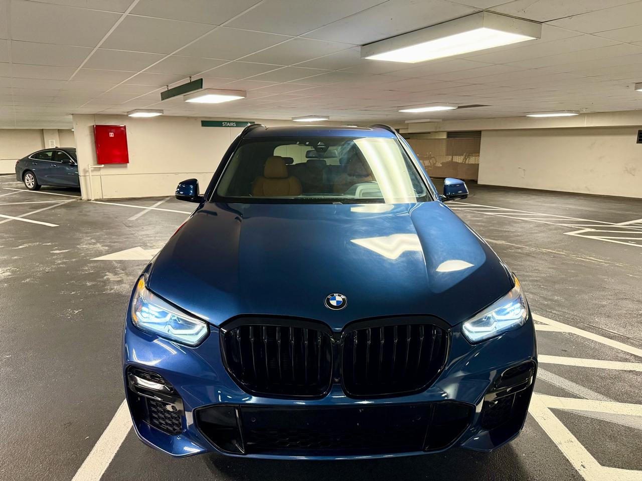 BMW X5 xDrive40i Sports Activity Vehicle 2023