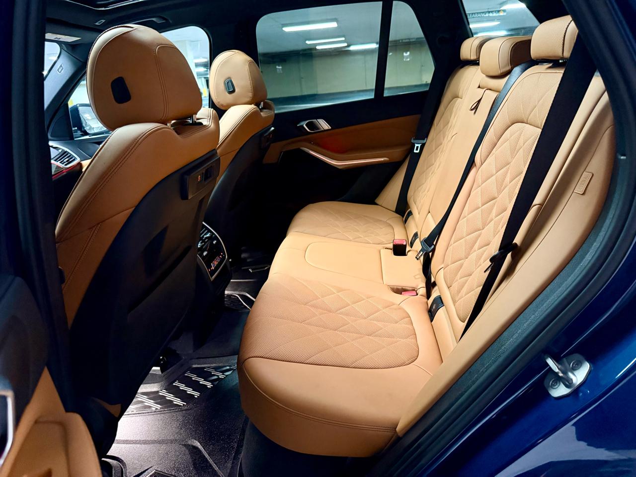BMW X5 xDrive40i Sports Activity Vehicle 2023