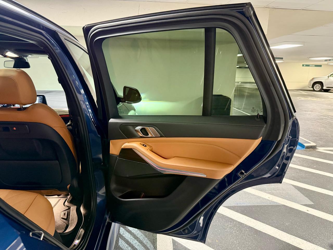 BMW X5 xDrive40i Sports Activity Vehicle 2023