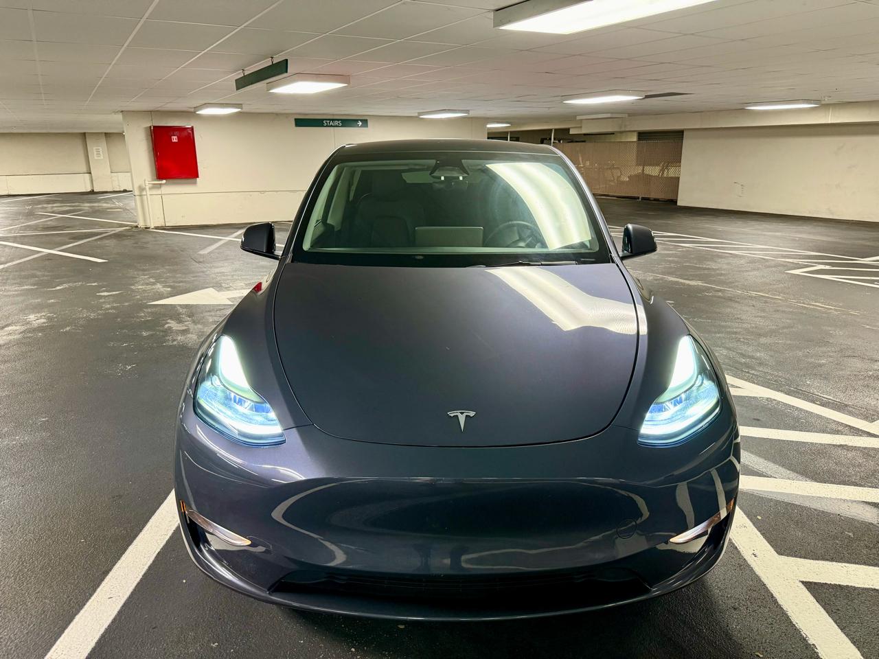Tesla Model Y Long Range AWD 2023