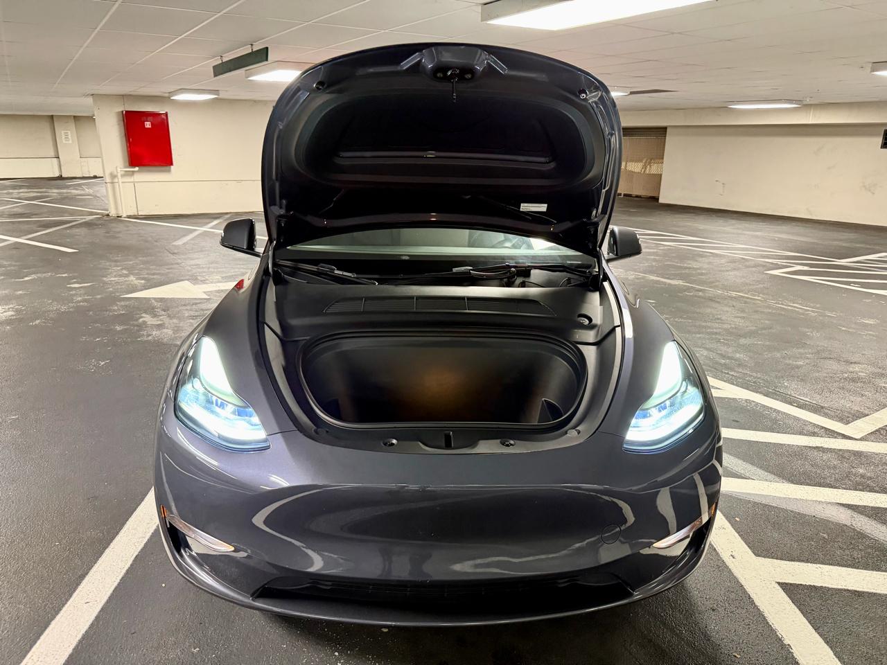 Tesla Model Y Long Range AWD 2023