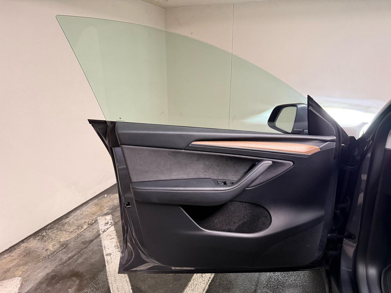 Tesla Model Y Long Range AWD 2023