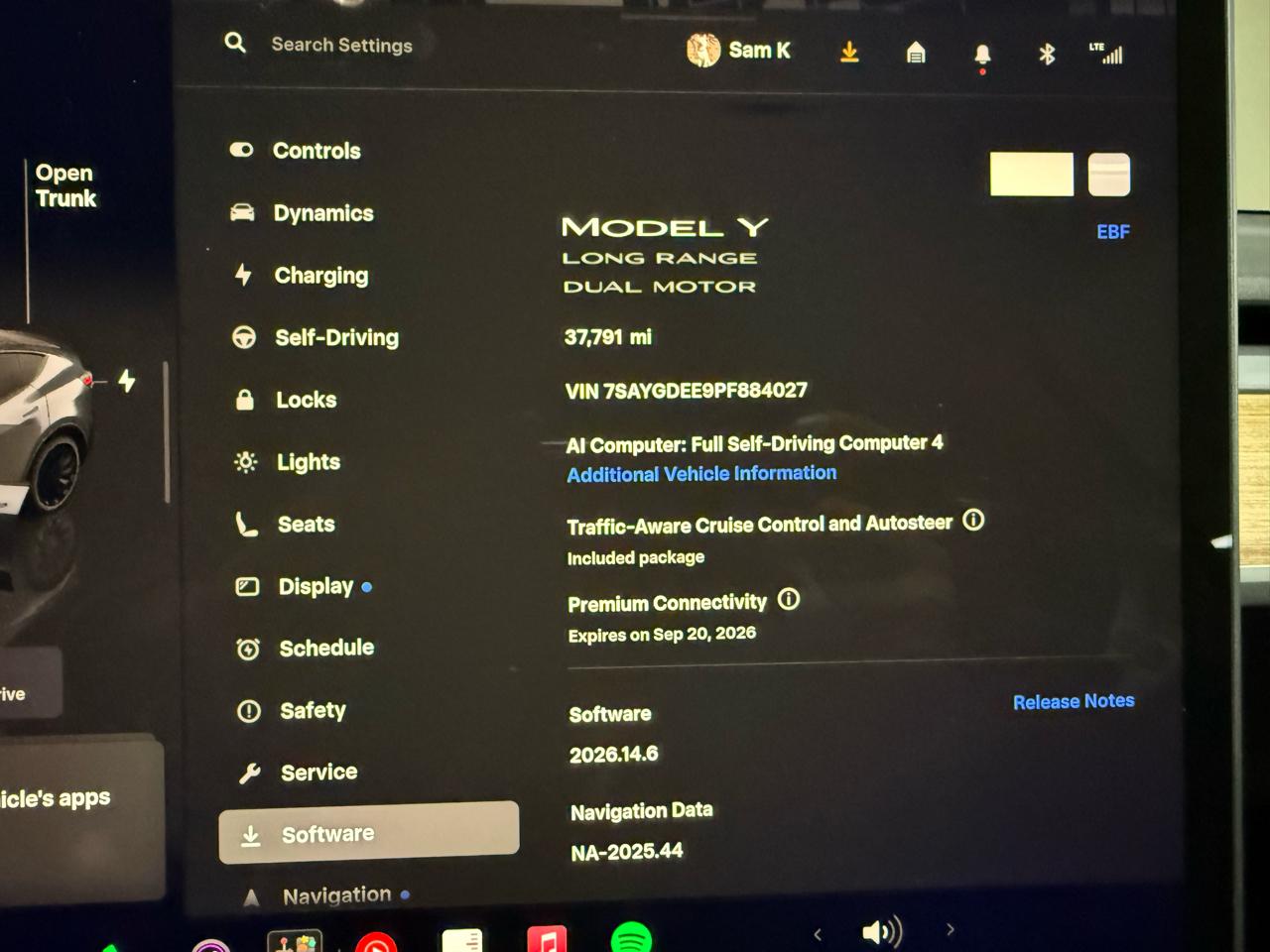 Tesla Model Y Long Range AWD 2023