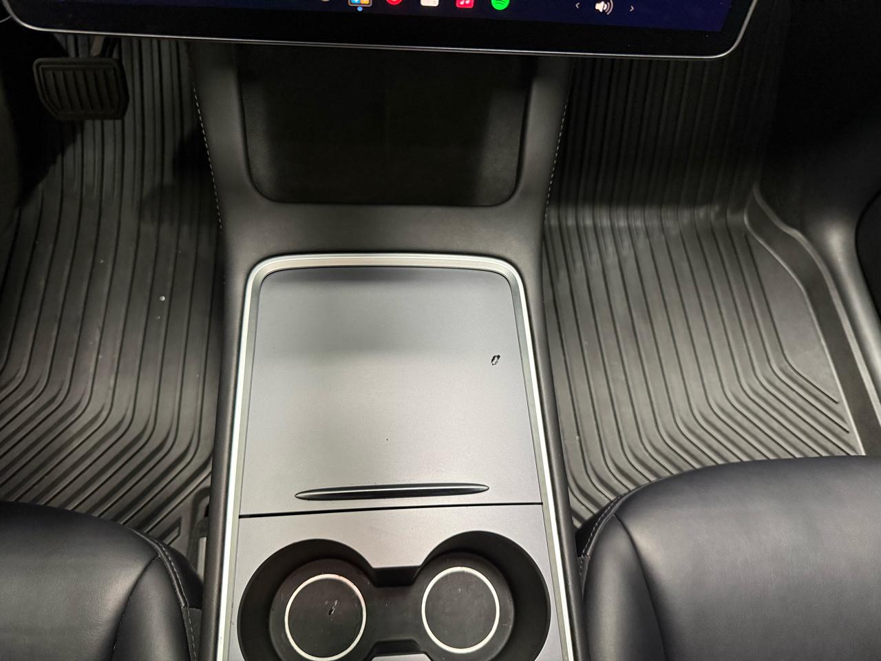 Tesla Model Y Long Range AWD 2023