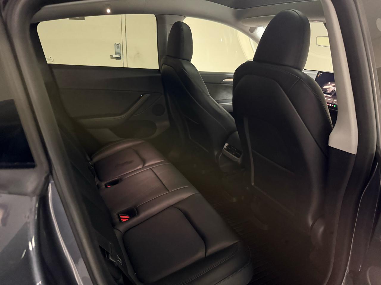 Tesla Model Y Long Range AWD 2023