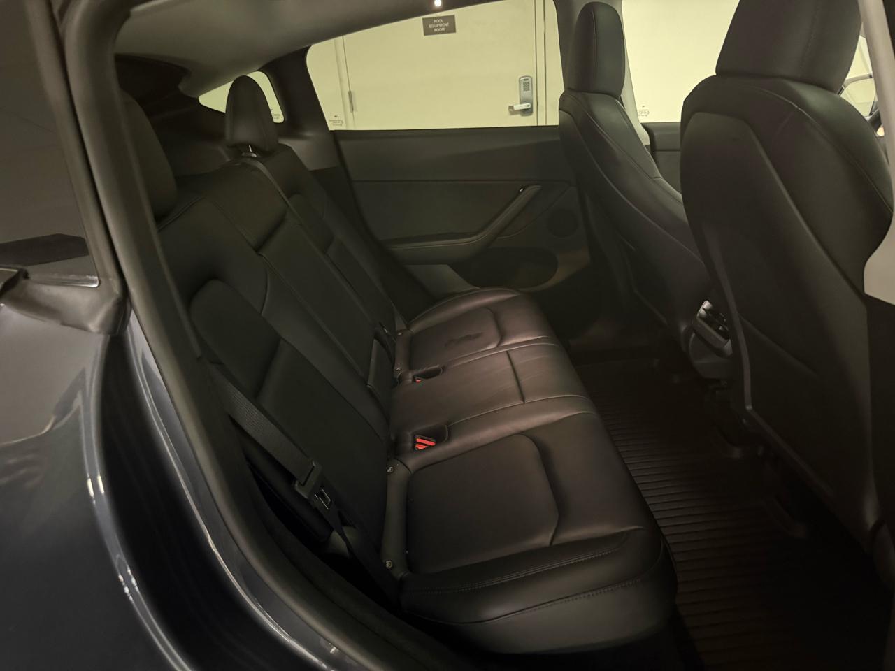 Tesla Model Y Long Range AWD 2023