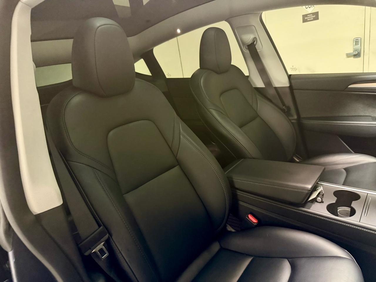 Tesla Model Y Long Range AWD 2023