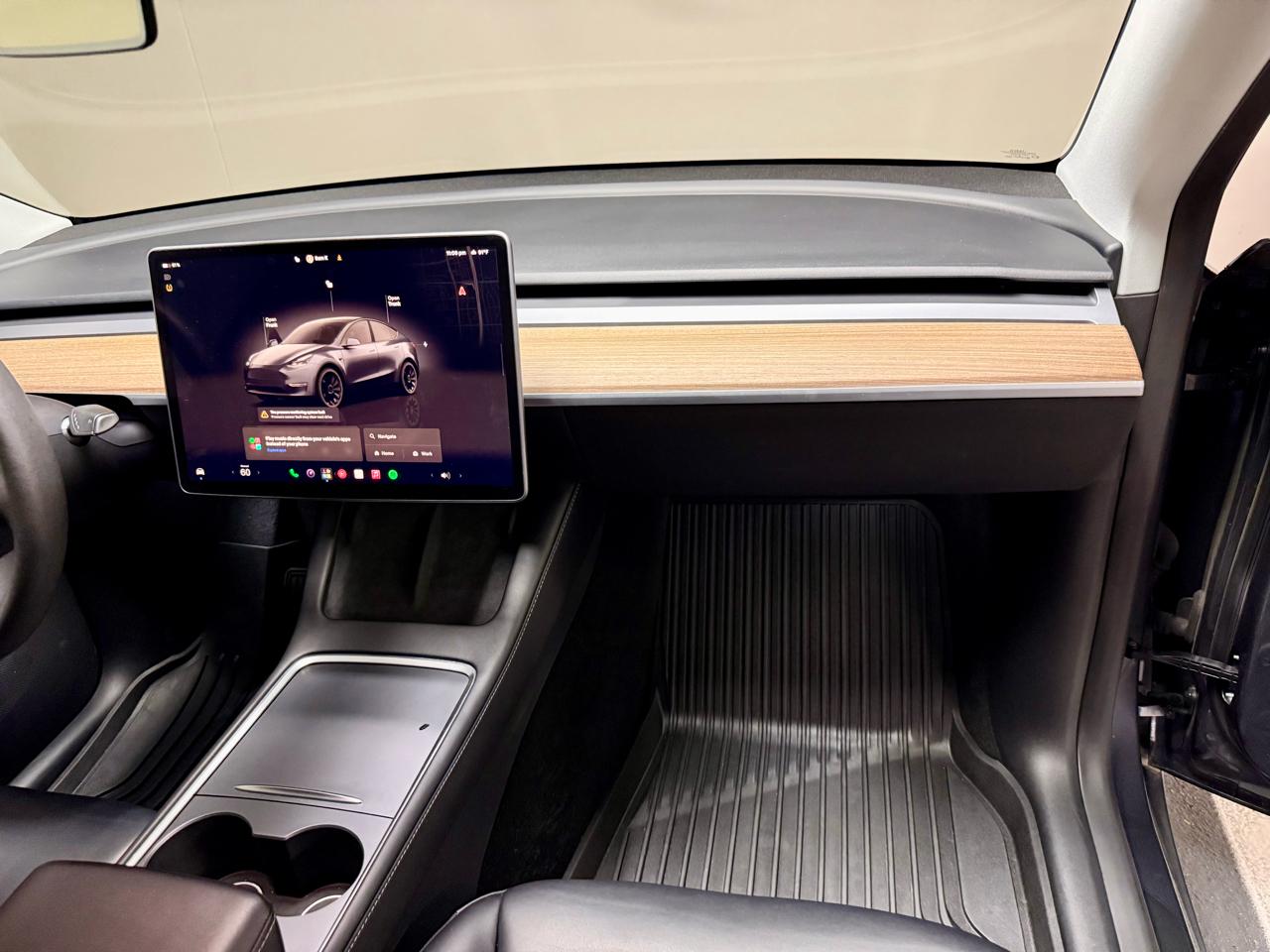 Tesla Model Y Long Range AWD 2023