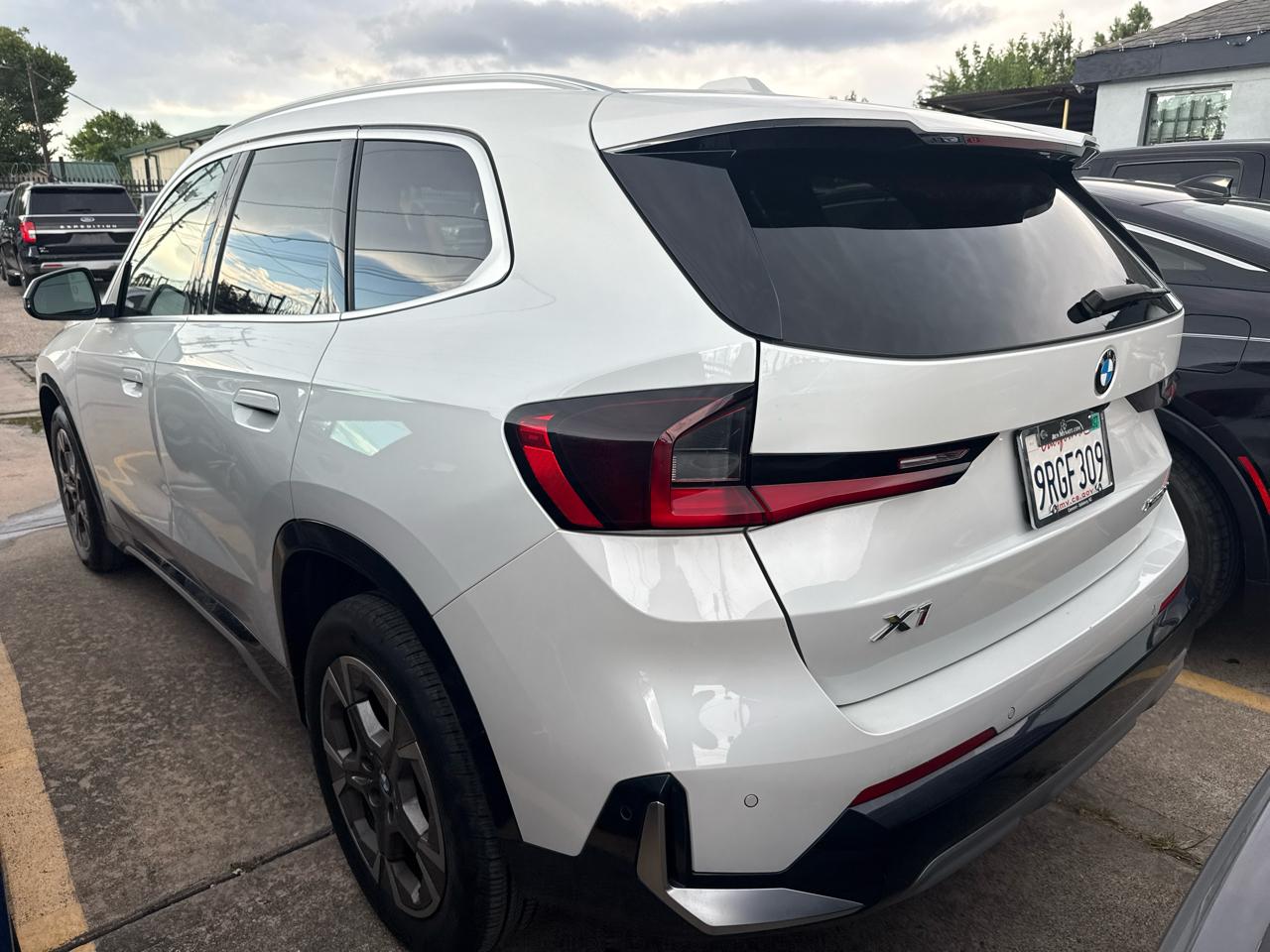 BMW X1 xDrive28i Sports Activity Vehicle 2024